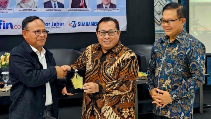 DISKUSI NASIONAL HALL DP