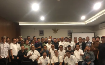 Di Hadapan Pengurus Jatim, Ketum SMSI Tegaskan Arah Organisasi Berbasis Bisnis Media